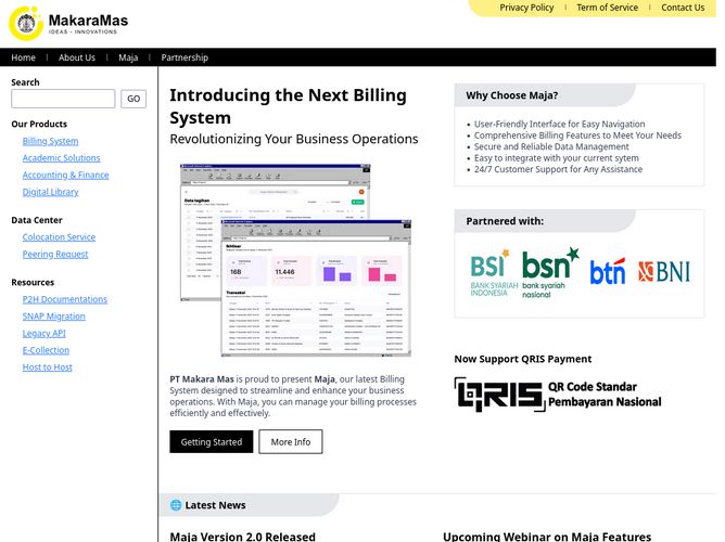 The website screenshot for https://www.makaramas.com
